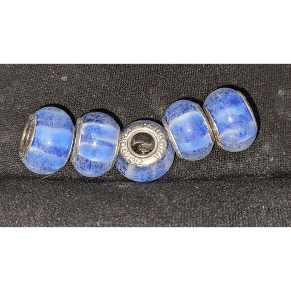 NEW SET OF 5 PANDORA MATTE BLUE & WHITE MURANO GLASS BEADS - BEAUTIFUL - Picture 1 of 3